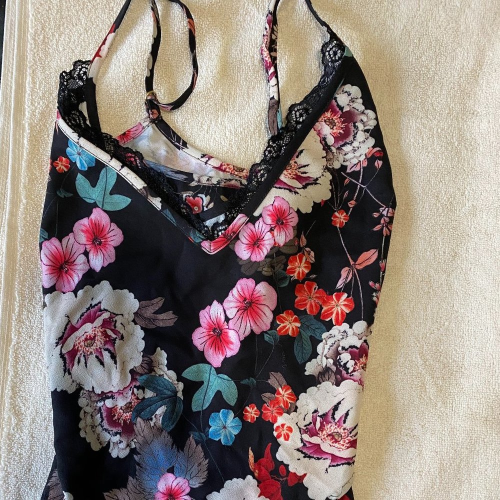G by Guess Top - Picture 2 of 6